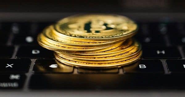 WhiteBird объяснила, почему AML-сервис Crystal пометил её кошельки как санкционные