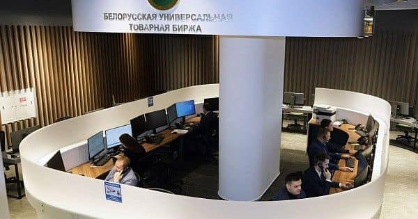 БУТБ и азербайджанский Aigen Solutions будут вместе внедрять ИИ в биржевую торговлю