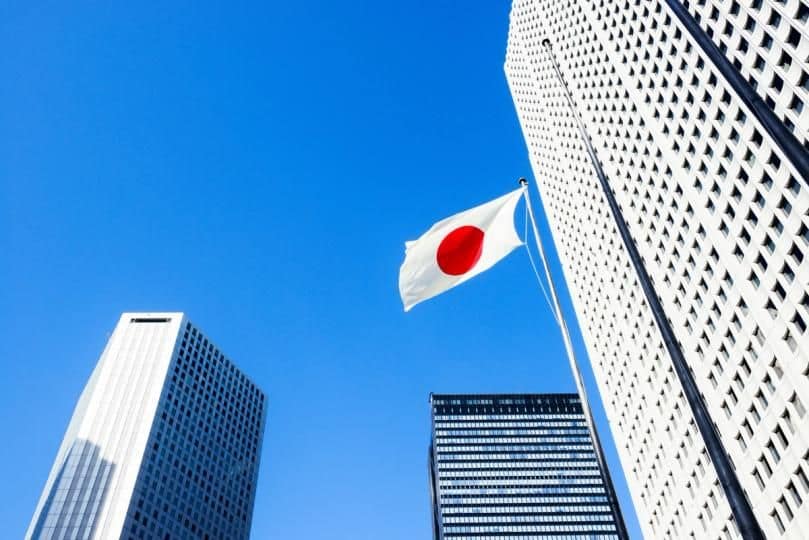 Японские компании переходят на биткоин и XRP из-за слабой иены