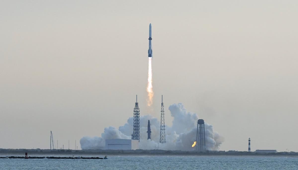 Blue Origin повторно запустила ракету, но не вывела спутник на орбиту