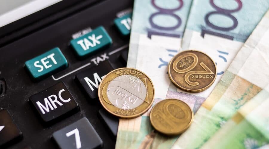 Рынок труда Беларуси в I квартале 2026: зарплата 2976 BYN, безработица 2,4%