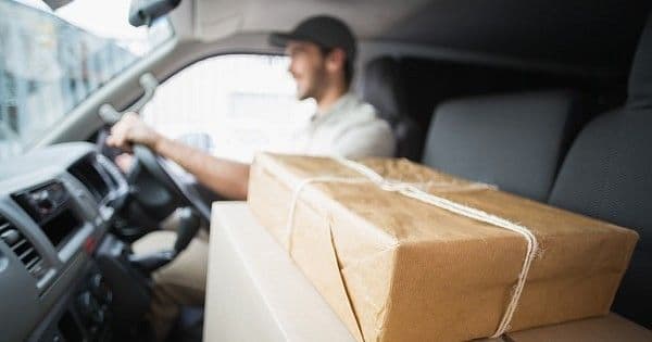 DBS, EDBS и Click&Collect на Wildberries: как белорусским селлерам продавать мебель, суши и шубы