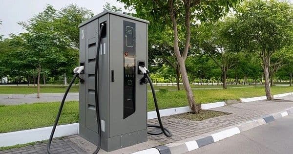 BatteryFly и «Стрим» развернут 150 быстрых зарядок с поддержкой европейских электрокаров