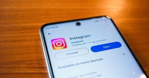Instagram разрешил произвольно переставлять посты в профиле