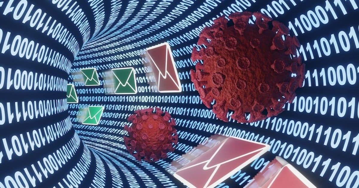Самораспространяющийся вирус атаковал open-source и стёр данные в Иране