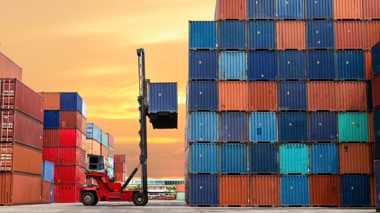 Экспорт белорусских товаров вырос на 20,3% за первый квартал 2026 года