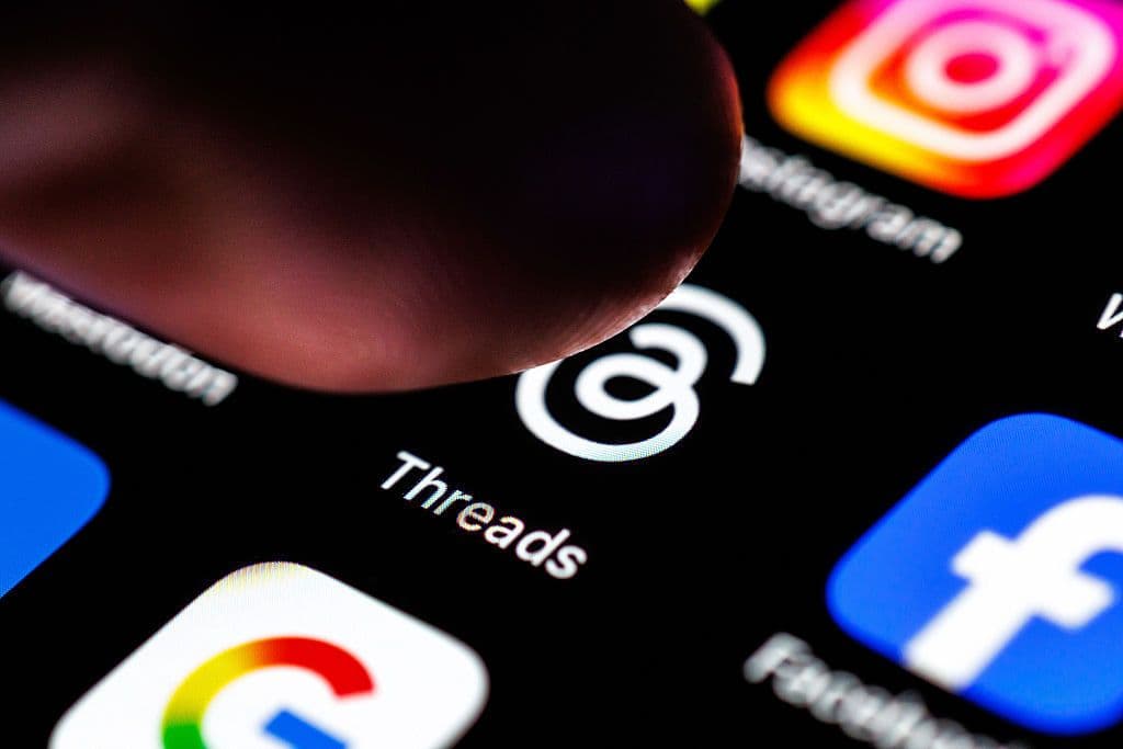 Threads встраивает Meta AI в ленту: ответы прямо в треде, как Grok у Илона Маска