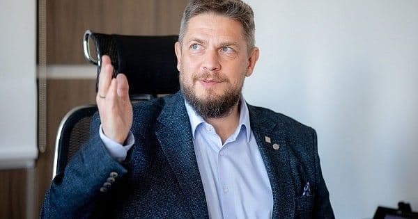Александр Сотников покинул пост гендиректора Банковского процессингового центра после пяти лет работы