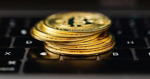 WhiteBird объяснила, почему AML-сервис Crystal пометил её кошельки как санкционные