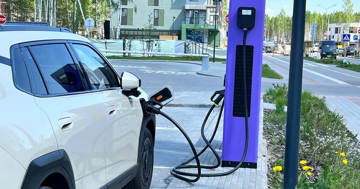 Беспошлинный ввоз электромобилей в Беларусь: осталось менее 11 тысяч квотных мест