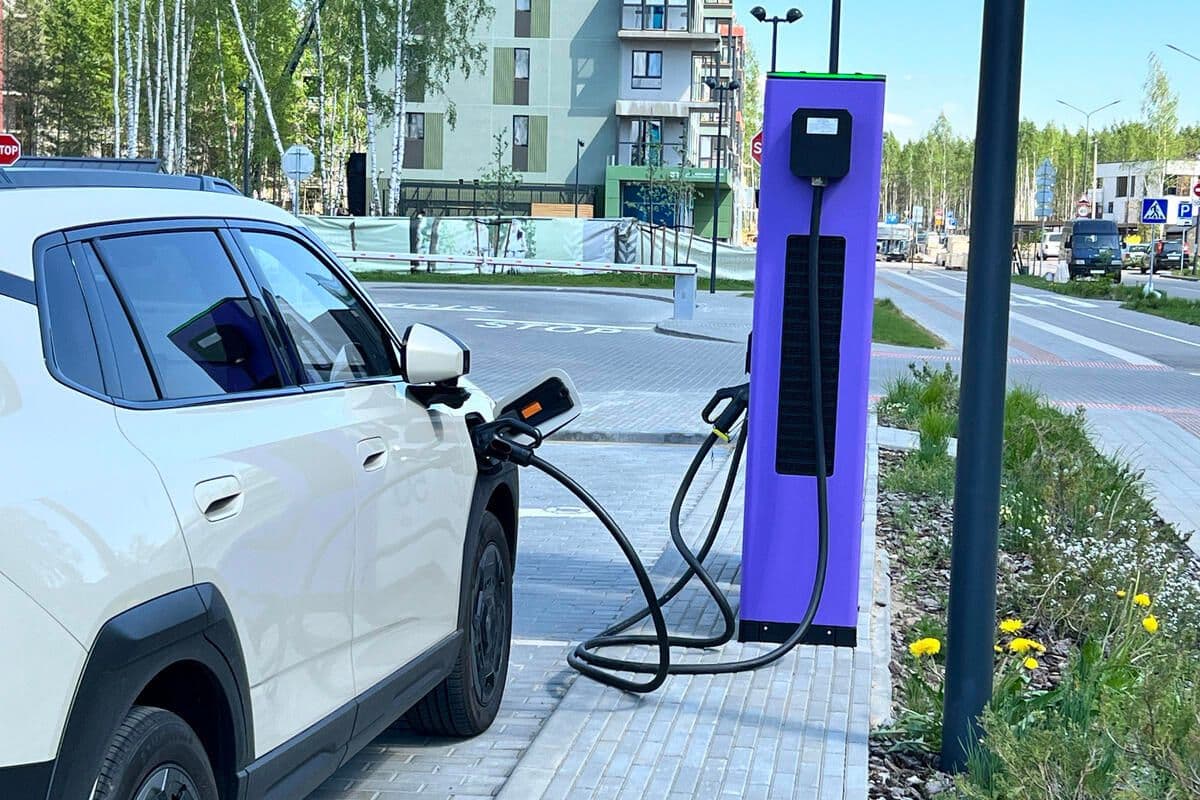 Беспошлинный ввоз электромобилей в Беларусь: осталось менее 11 тысяч квотных мест