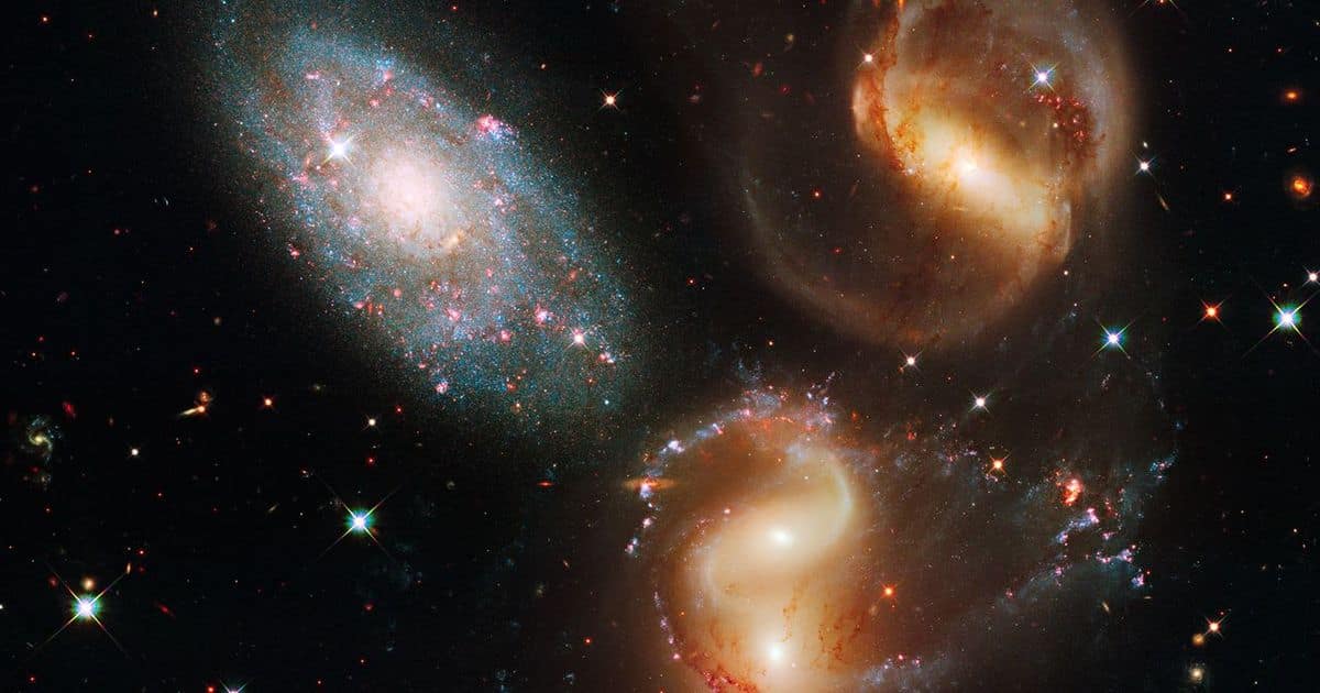Космические пустоты: как «ничто» помогает решить главные загадки Вселенной