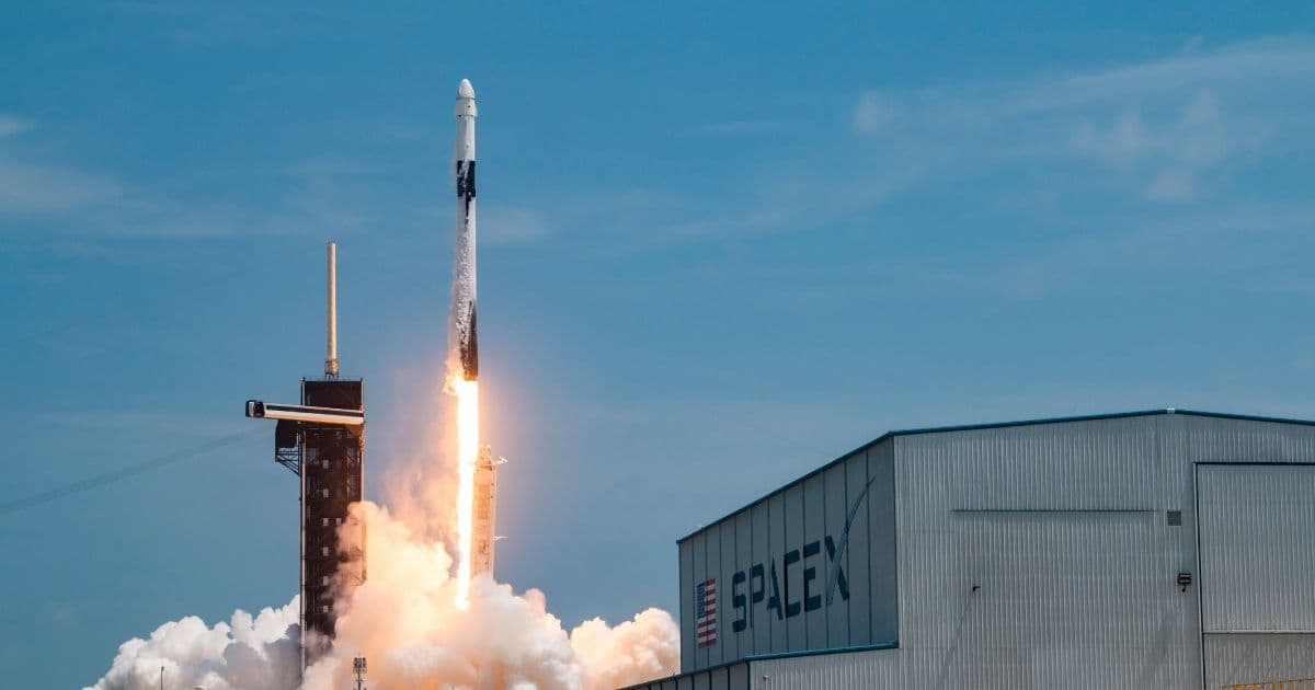 SpaceX получила контракты от Space Force на $6,45 млрд накануне крупнейшего IPO в истории