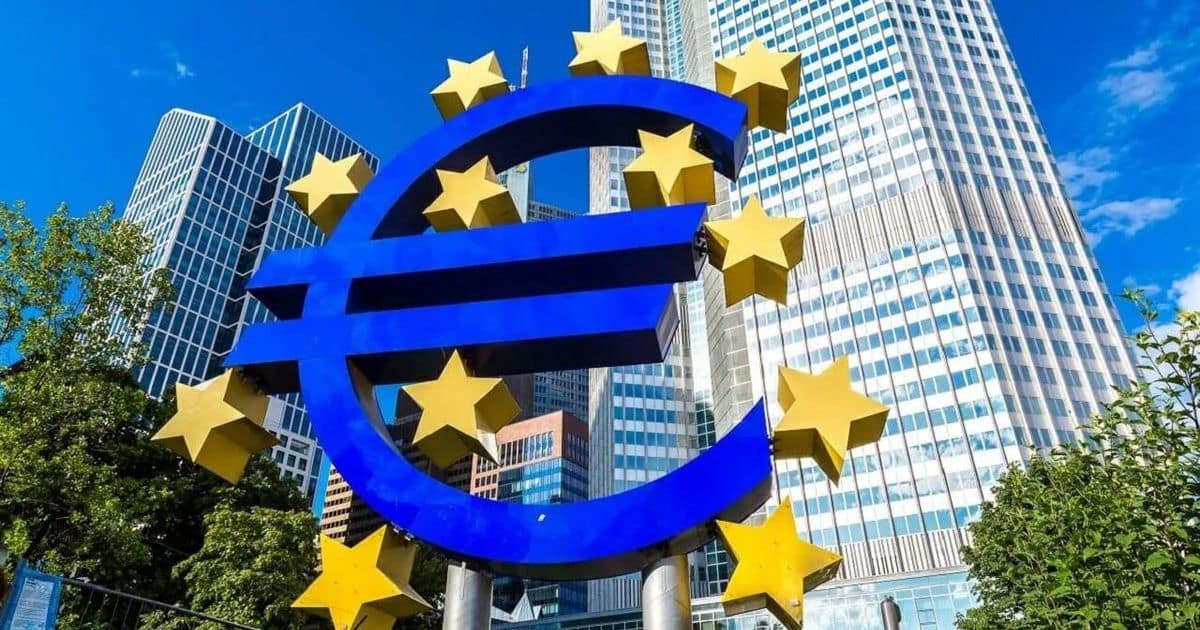 Инфляция в еврозоне достигла максимума с 2023 года: ЕЦБ готовится повысить ставку