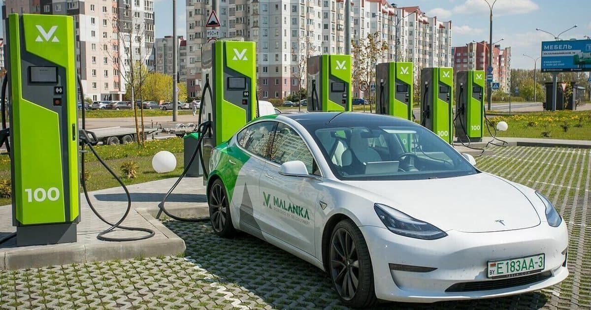 Маланка откажется от медленных зарядок к 2029 году и сделает ставку на быстрые комплексы