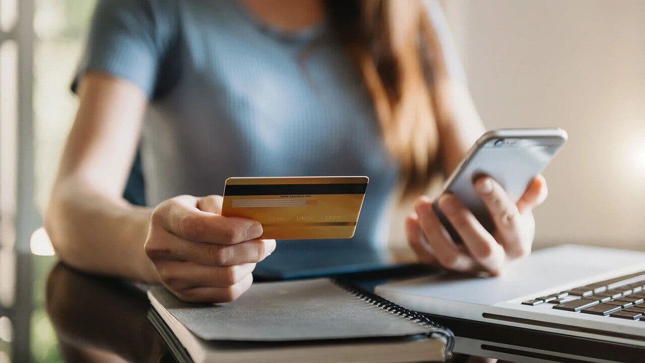 Белорусские банки с 1 июля начнут собирать цифровой отпечаток устройств клиентов