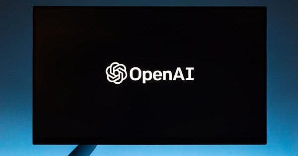 OpenAI потеряла $39 млрд в 2025 году и готовится к IPO на фоне гонки с Anthropic
