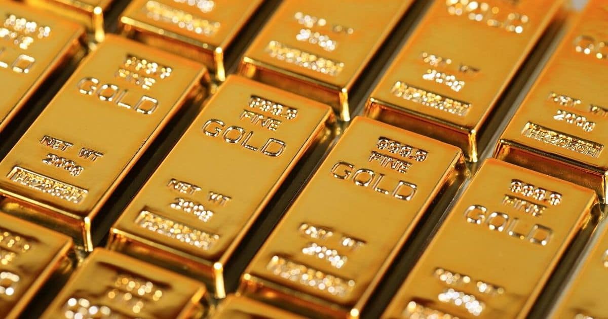 Goldman Sachs урезал прогноз по золоту на $500: цель снижена до $4900 за унцию
