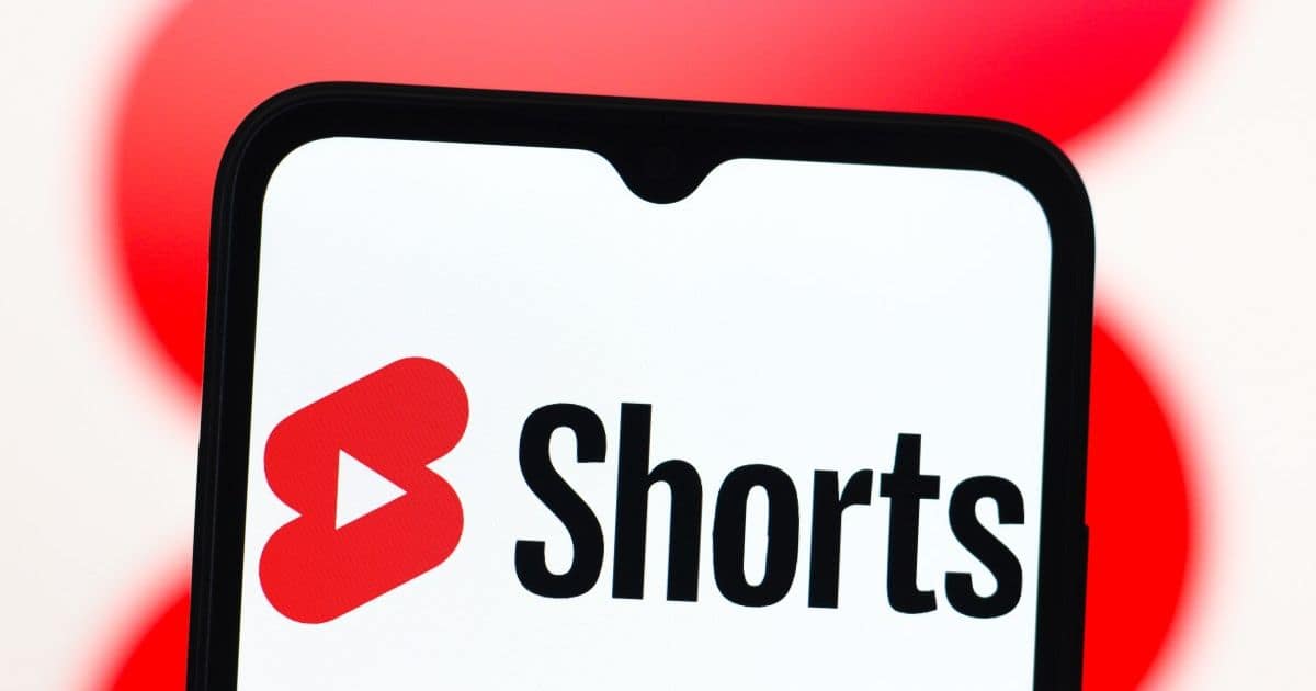 YouTube Shorts убирает дизлайки и добавляет двойную скорость воспроизведения
