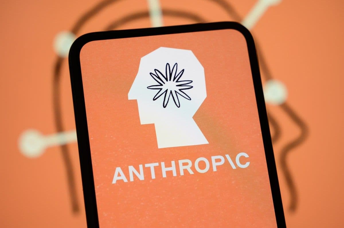 Азиатские AI-стартапы заполняют нишу Anthropic после американского экспортного запрета