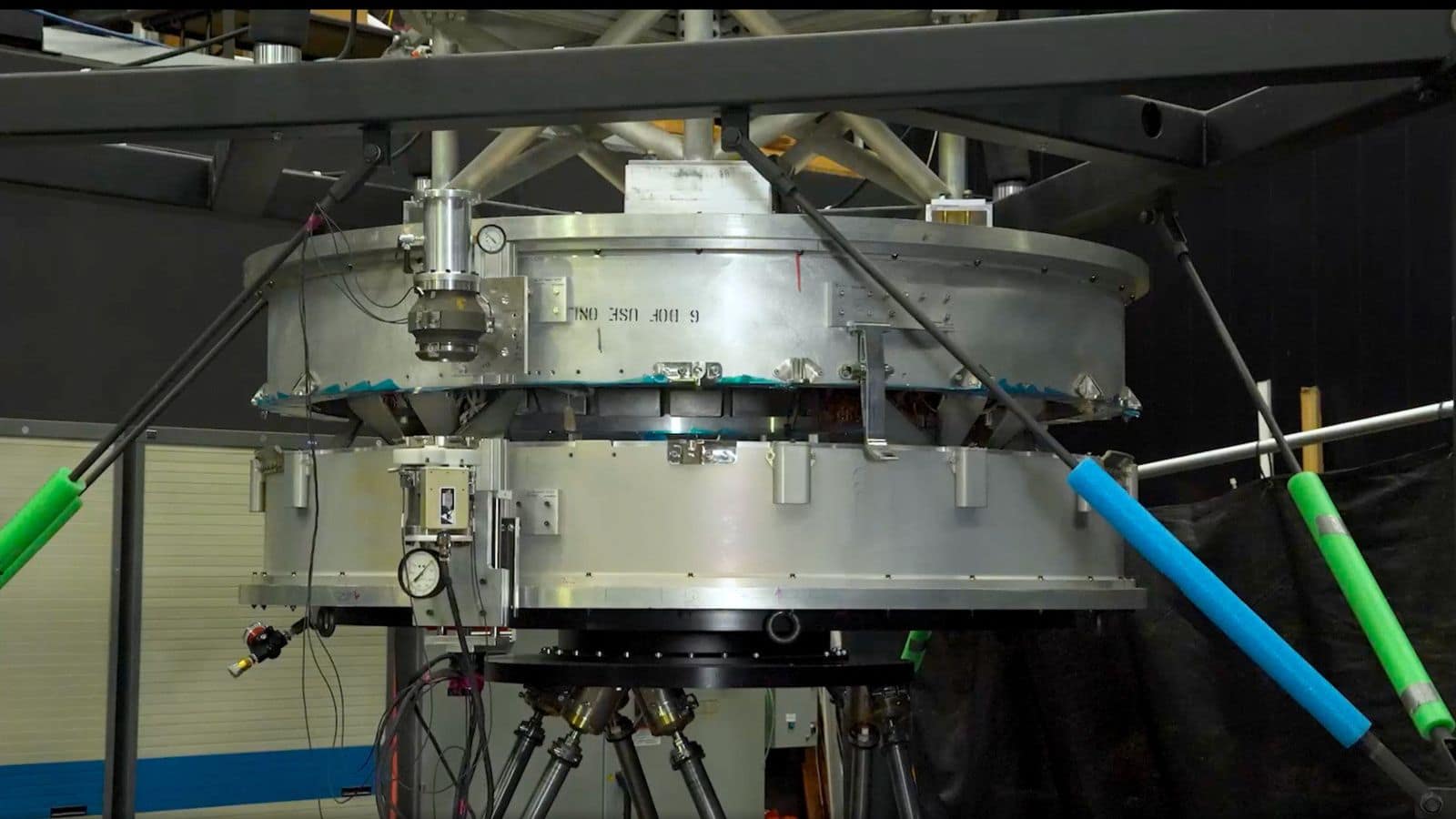 NASA испытала стыковочный кран для заправки космических аппаратов на орбите