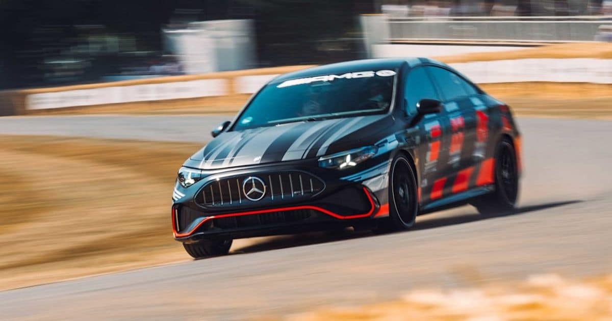 Mercedes-AMG CLA 45: 680 л.с., три аксиальных мотора и 2,7 секунды до 100 км/ч