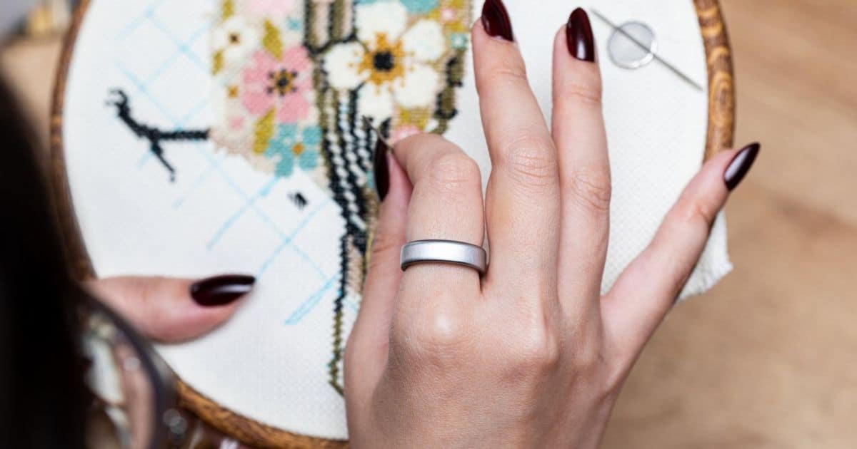 Oura Ring 5: меньше, легче, но не лучше — честный разбор нового смарт-кольца