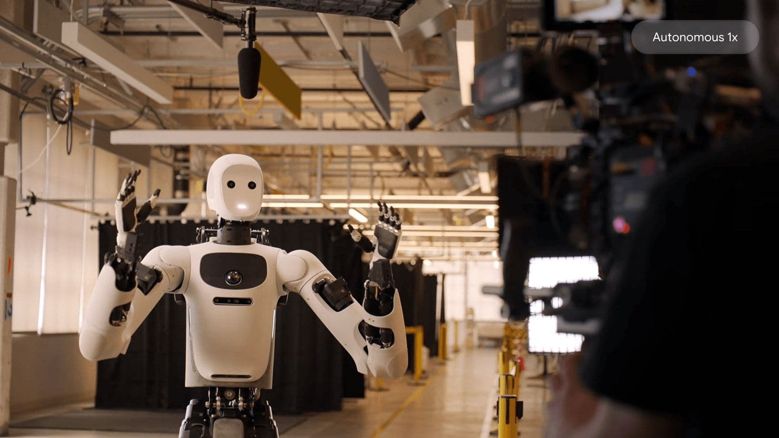 Google DeepMind представила Gemini Robotics 2 для управления роботами любого форм-фактора