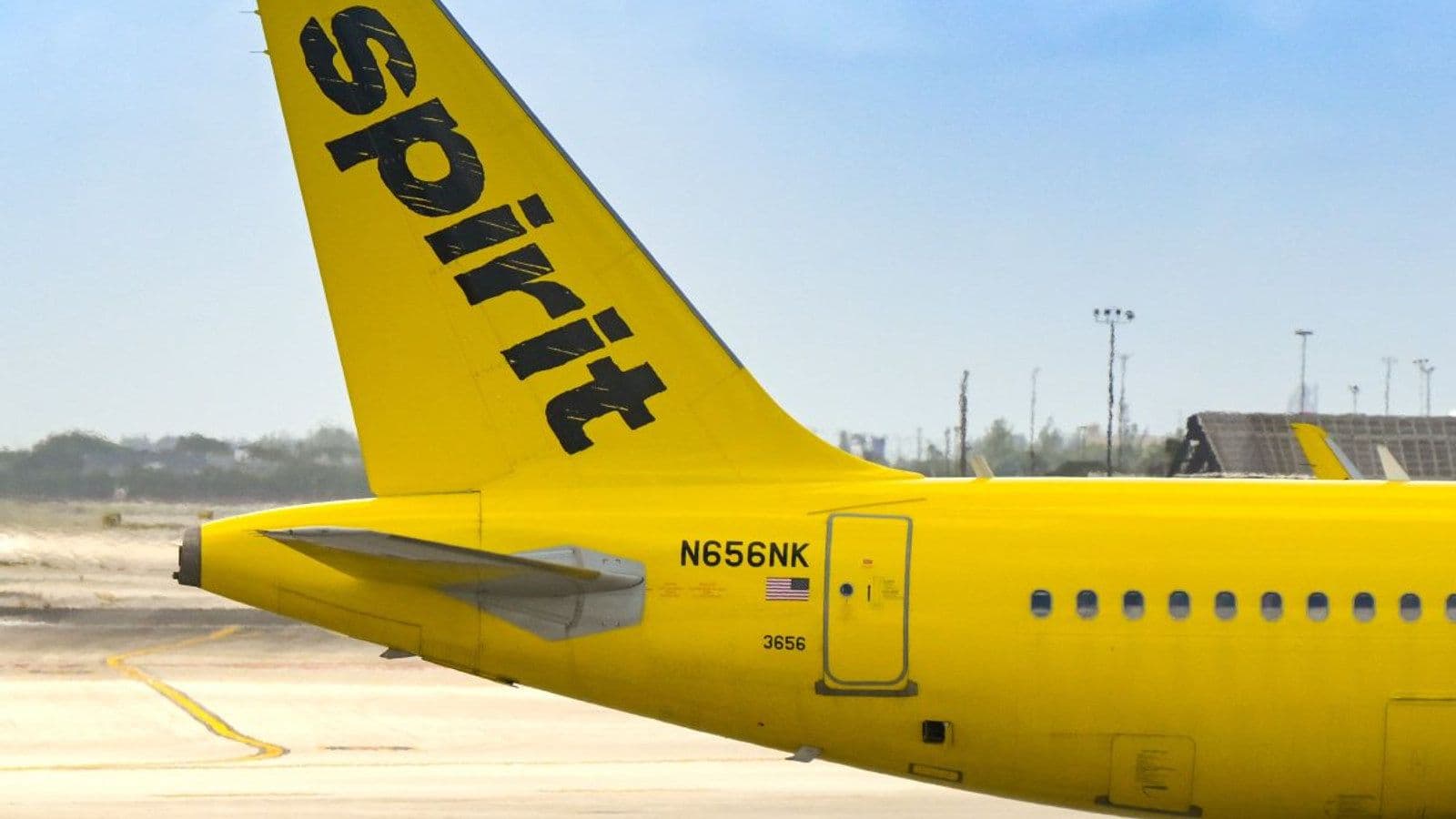 Google купил внутреннюю переписку обанкротившейся Spirit Airlines за $10 млн