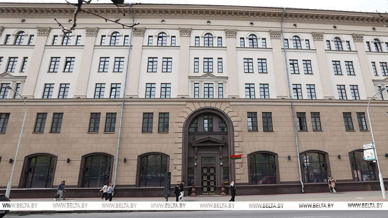 НБ РБ снизил ставку рефинансирования до 9,25%: что стоит за решением и чего ждать дальше