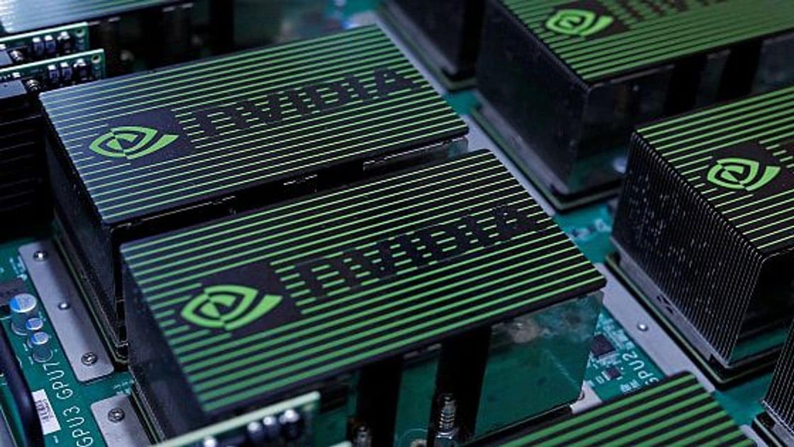 Капитализация Nvidia снова пробила отметку $5 трлн на фоне ИИ-бума