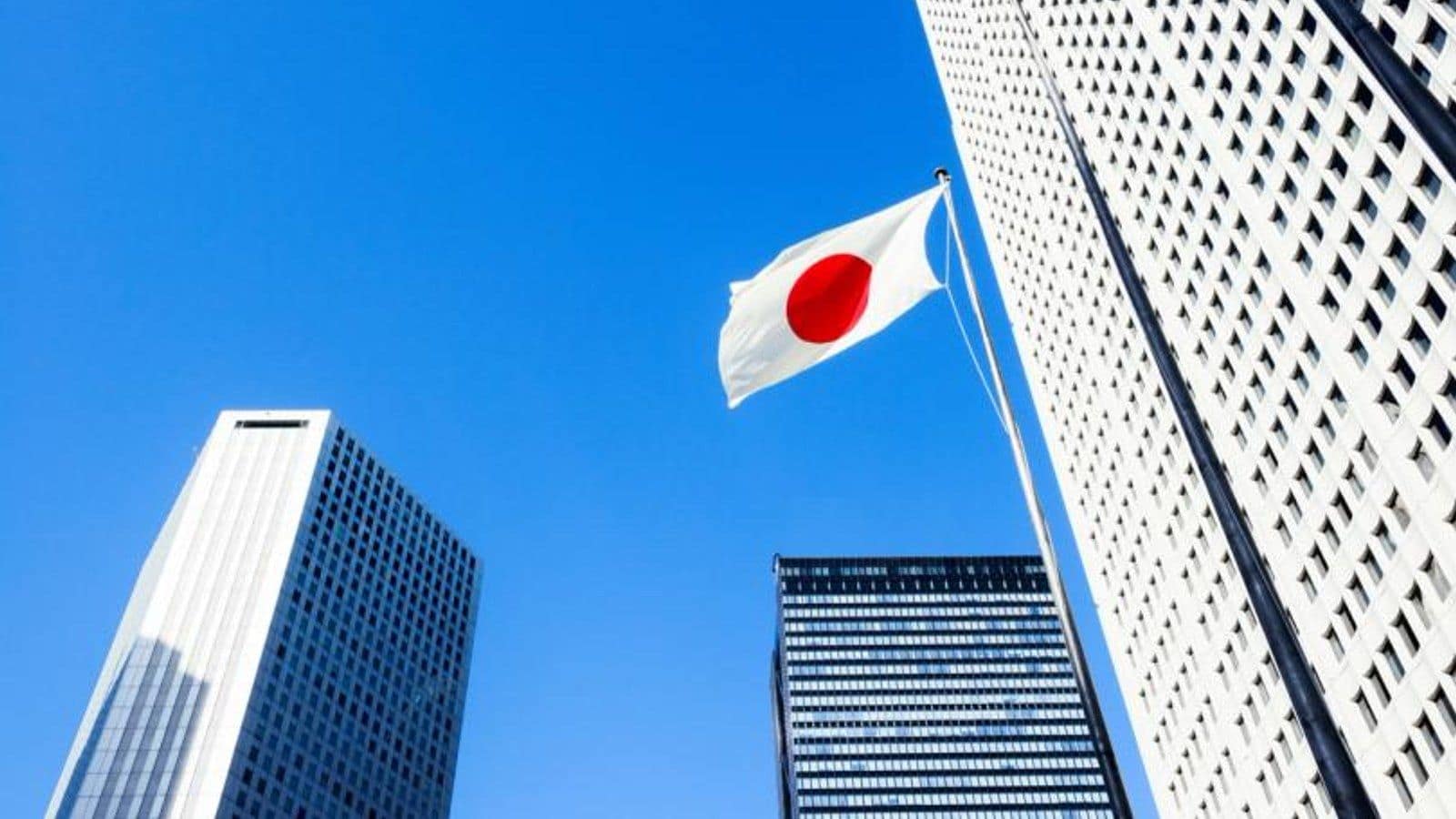 Японские компании переходят на биткоин и XRP из-за слабой иены