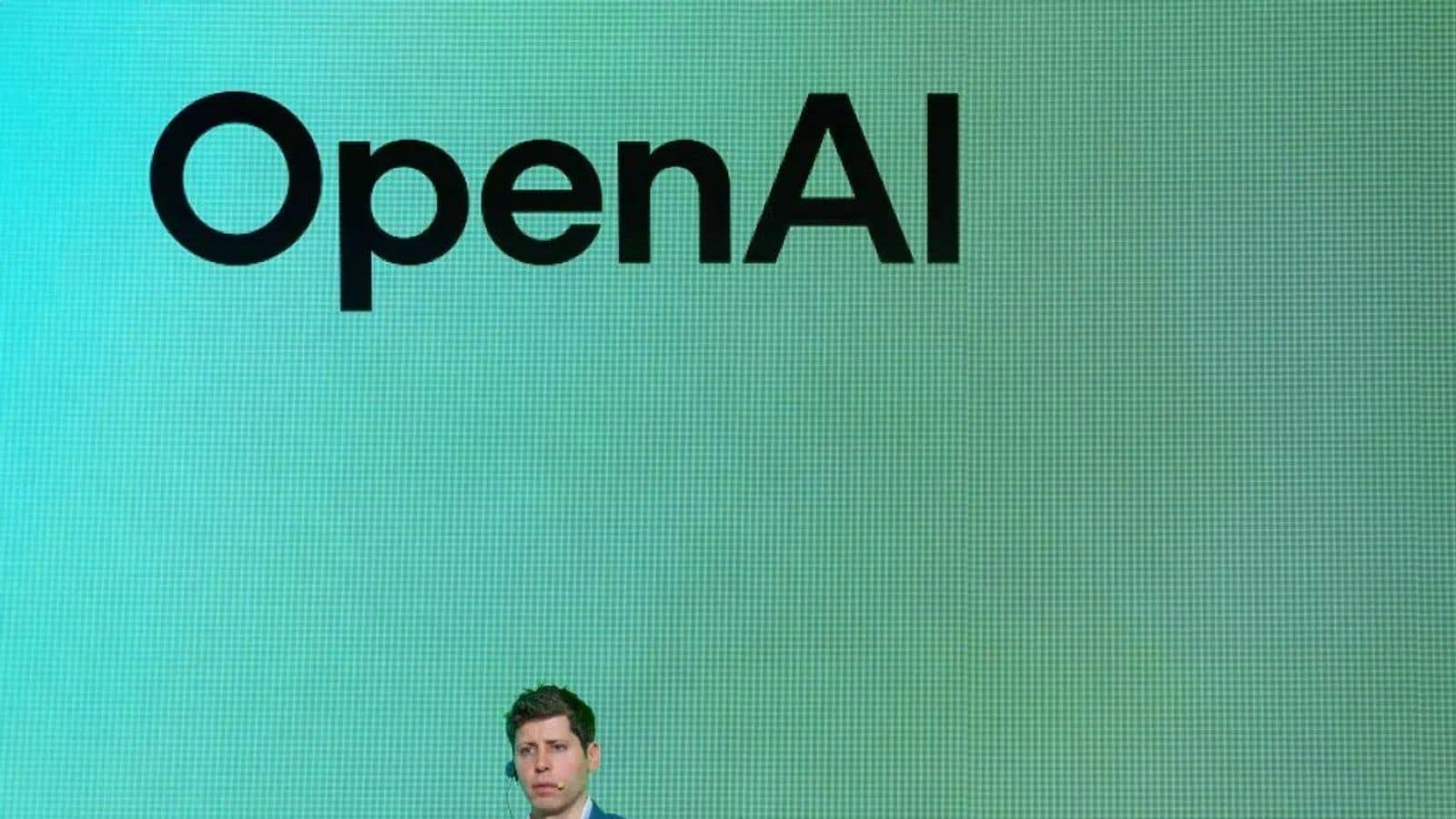 OpenAI отверг обвинения Apple в краже коммерческой тайны