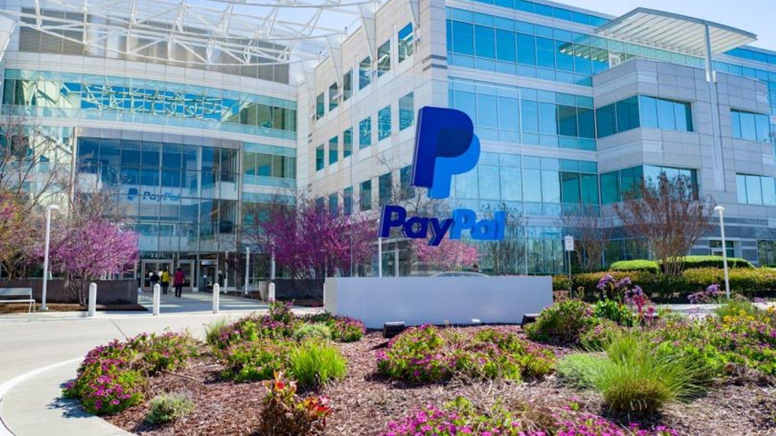 Stripe предлагает $53 млрд за PayPal: кто получит контроль над инфраструктурой цифровых платежей